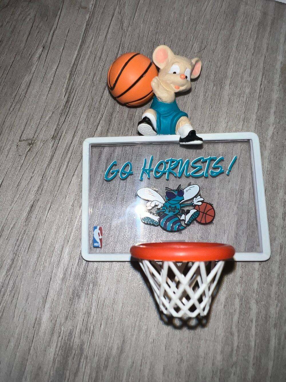 Hallmark Keepsake Ornament NBA Collection "Charlotte Hornets" - 1998 vintage